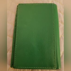 Barneys NY Bifold Leather ID/Credit Card Holder